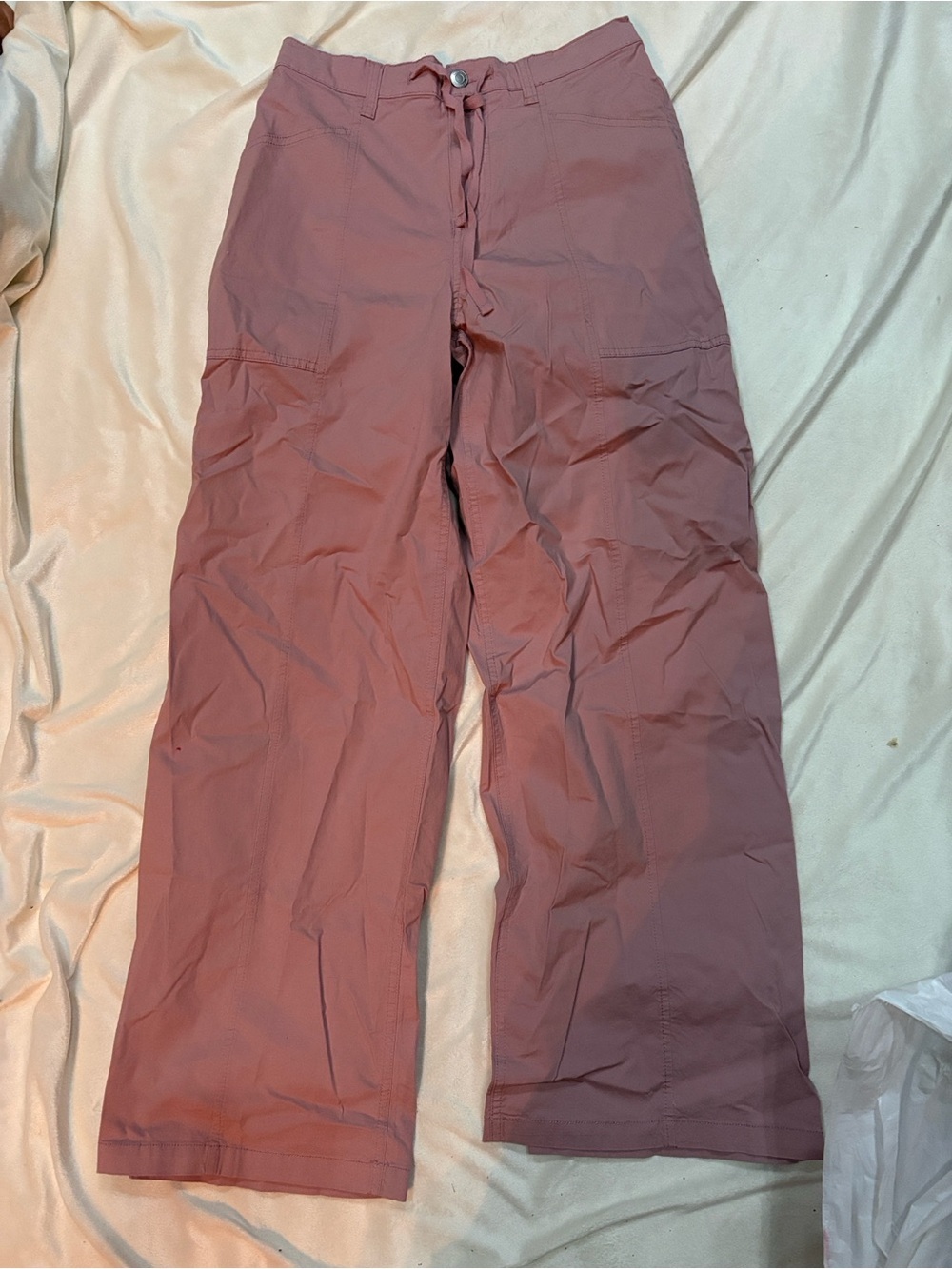 No Boundaries Women's Straight Leg Pants in Dusty Rose